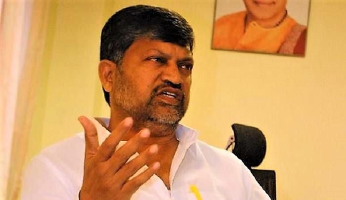 టీటీడీపీ అధ్యక్షుడికి షాక్