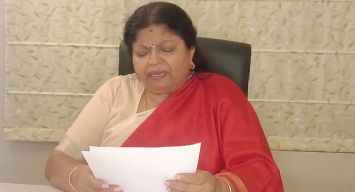 స్వామి సేవపై డాక్టర్ శోభారాజు గానం