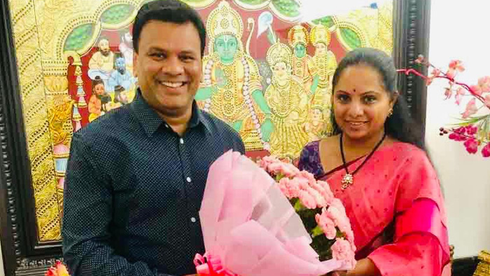 కవిత్కక గెలుపు నిజామాబాద్ కు మళ్లీ పూర్వ వైభవం : మహేశ్ బిగాల