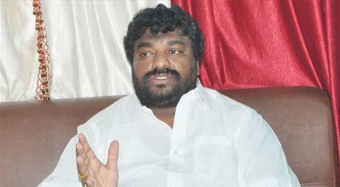 మేము దిశ బయోపిక్ తీయడంలేదు : నిర్మాత నట్టికుమార్