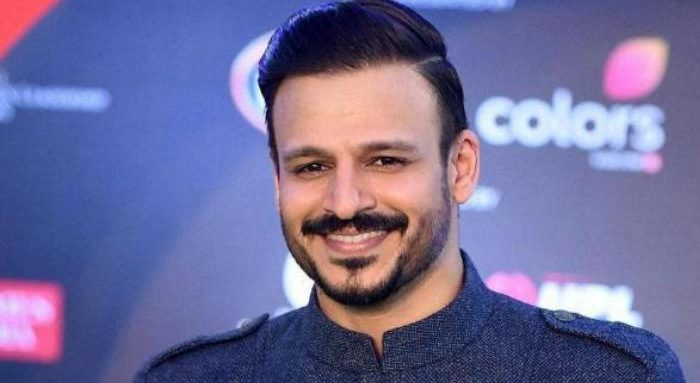 బాలీవుడ్ హీరో వివేక్‌ ఒబెరాయ్ ఇంట్లో సీసీబీ సోదాలు