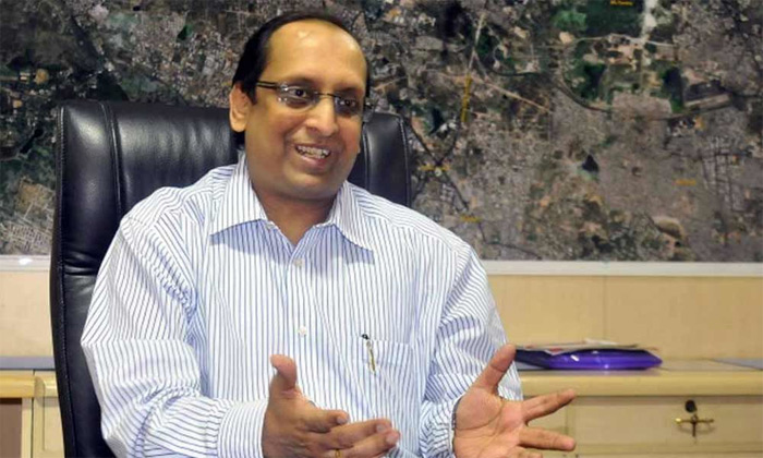 సీసీఎల్ఏగా మళ్లీ నీరబ్ కుమార్ ప్రసాద్