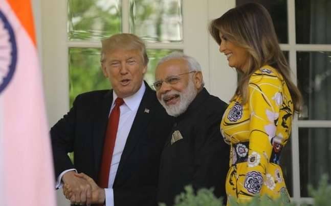 ప్రధాని మోదీకి ఘన స్వాగతం