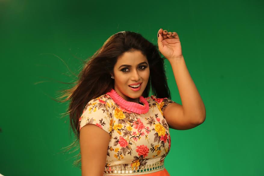 జూలై 7న డ్రీమ్‌ క్యాచర్స్‌ ఎంటర్‌టైన్‌మెంట్‌ ‘రాక్షసి’