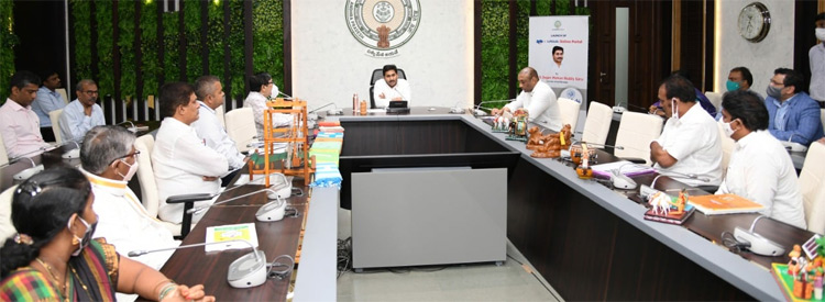 హస్త కళాకారులకు ఎపి ప్రభుత్వం ఆర్థిక సహాయం