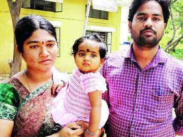 సీఎం చంద్రబాబుకు జ్ఞానసాయి కుటుంబం కృతజ్ఞతలు సీఎం చంద్రబాబుకు జ్ఞానసాయి కుటుంబం కృతజ్ఞతలు