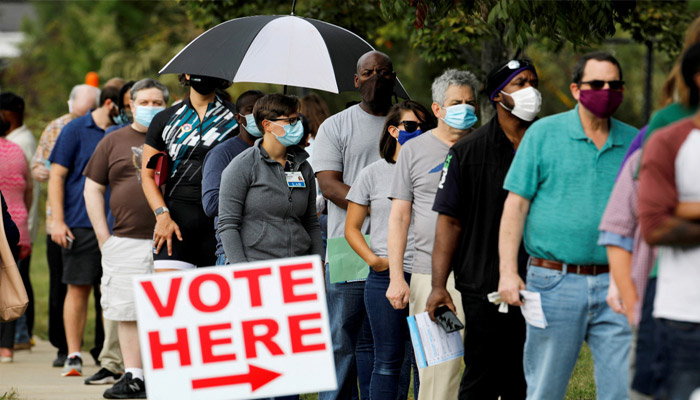 ముందస్తు ఓటేసిన భారతీయులు…