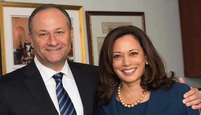 న్యాయవాద వృత్తికి కమల భర్త స్వస్తి న్యాయవాద వృత్తికి కమల భర్త స్వస్తి