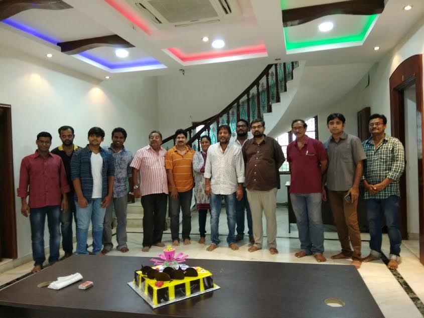 33  ఏళ్ల సినీ ప్రస్థానంలో దర్శకుడు శ్రీనివాస రెడ్డి