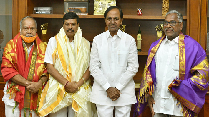 తెలంగాణలో గవర్నర్ కోటాలో ఎమ్మెల్సీల పేర్లు ఖరారు