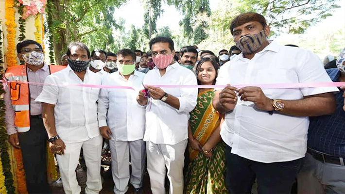 పంచతత్వ పార్కును ప్రారంభించిన మంత్రి కేటీఆర్