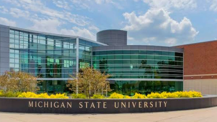 కరోనాతో నష్టపోయిన యూనివర్సిటీలు