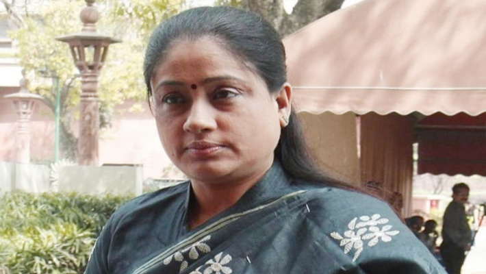 కాంగ్రెస్ కు బిగ్ షాక్.. రాములమ్మ గుడ్ బై