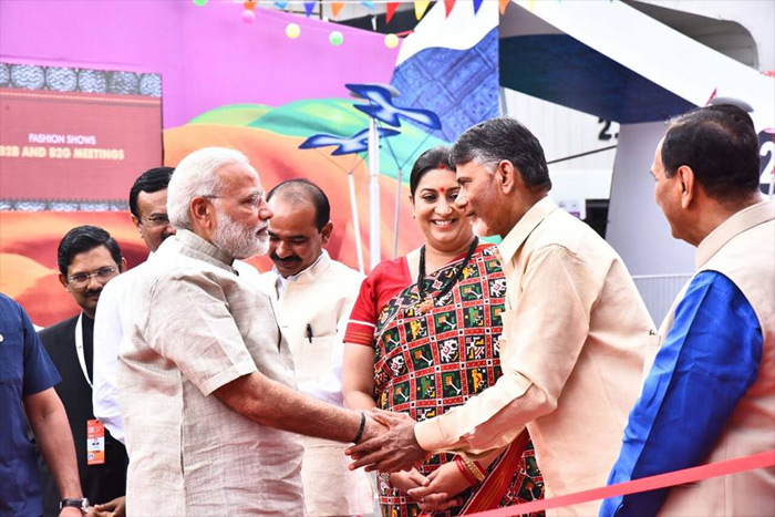 మా రాష్ట్రానికి రండి… అన్ని వసతలు కల్పిస్తాం