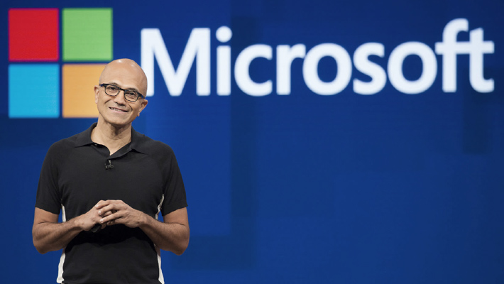 అన్ని రంగాలు సహకరించుకుంటేనే ఆర్థిక పురోగతి : సత్య నాదెళ్ల