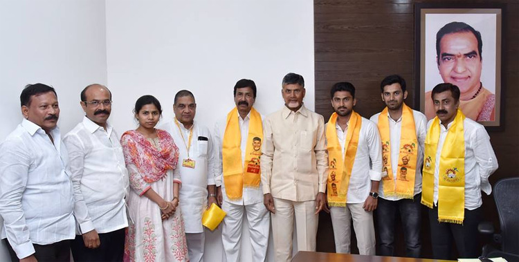 టీడీపీలోకి నంద్యాల నేత నౌమాన్‌