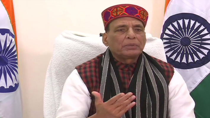 వ్యవసాయం అంటేనే తెలియని వారు రైతులను తప్పుదోవ పట్టిస్తున్నారు  : రాజ్‌నాథ్