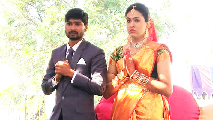 ఘనంగా సీఎం కేసీఆర్ దత్త పుత్రిక వివాహం