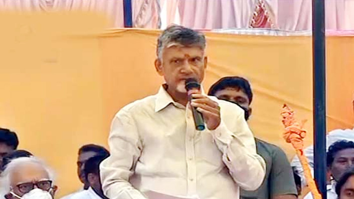 ఆలయాలను పరిరక్షించే బాధ్యత సీఎంకు లేదా?