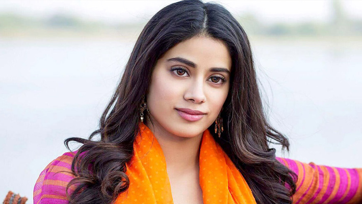 ఖరీదైన ఇంటిని కొనుగోలు చేసిన జాన్వీ