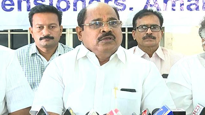 తక్షణమే నోటిఫికేషన్ వెనక్కి తీసుకోవాలి