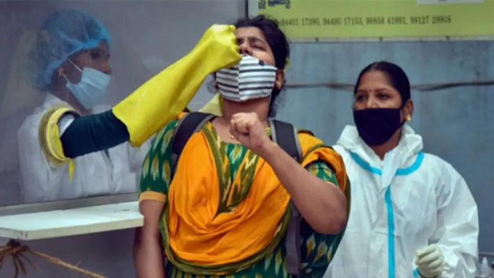 దేశంలో భారీగా తగ్గిన కరోనా కేసులు