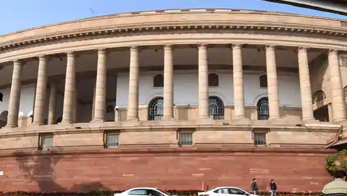 ఎంపీలకు కేంద్రం ఝలక్..