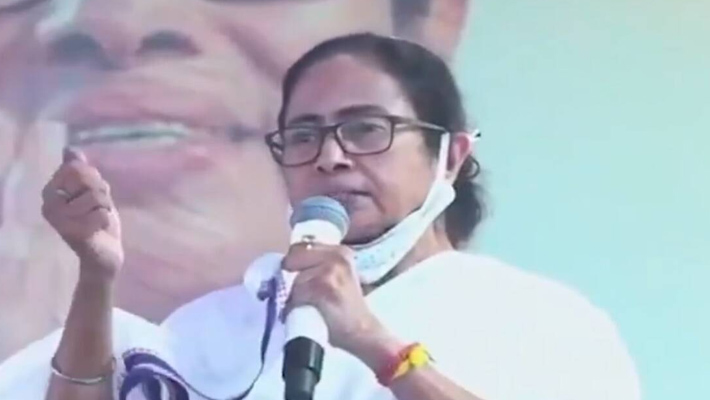 ఒక్కటి కాదు… దేశానికి నాలుగు రాజధానులుండాలి