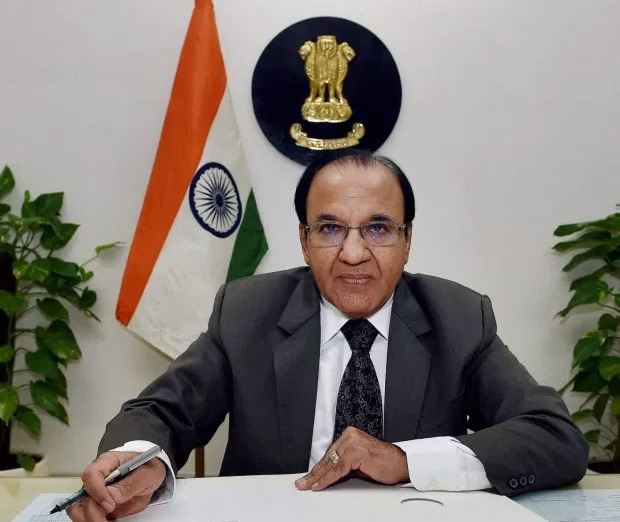 భారత ఎన్నికల ప్రధాన కమిషనర్ గా అచల్ కుమార్ జ్యోతి