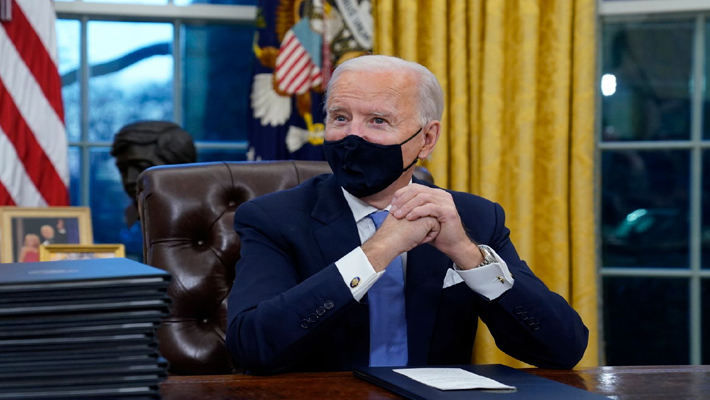 ట్రావెల్స్ పై అమెరికా మళ్లీ నిషేధం ట్రావెల్స్ పై అమెరికా మళ్లీ నిషేధం