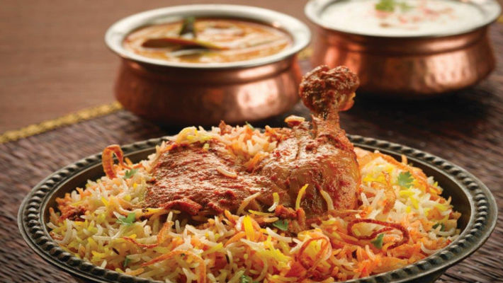 పార్లమెంట్ లో హైదరాబాద్ బిర్యానీ ఎంతో తెలుసా?