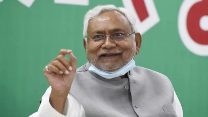 నితీశ్ కుమార్ సంచలన నిర్ణయం…