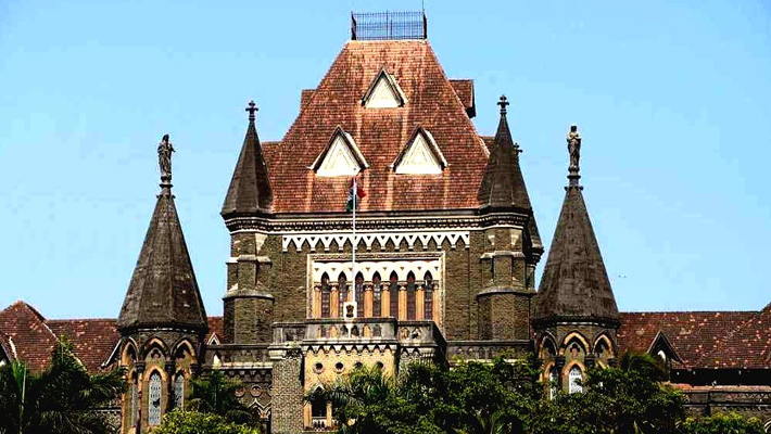 బాంబే హైకోర్టు అలాంటిదే మరో తీర్పు…