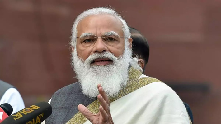 త్రివర్ణ పతానికి జరిగిన అవమానం అందర్నీ బాధించింది