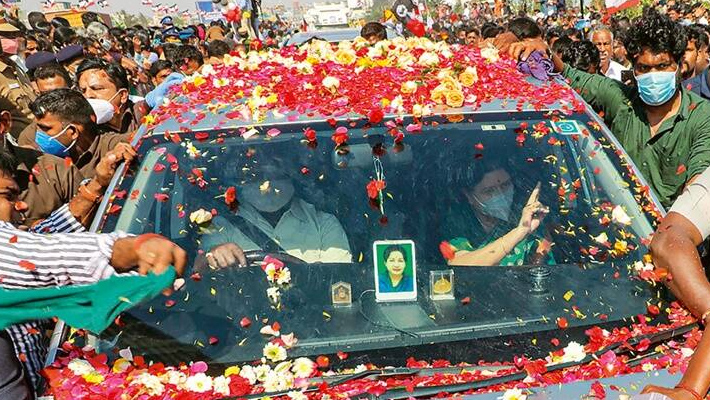 శశికళకు షాక్…