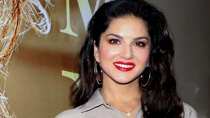 సన్నీలియోన్ ‌కు ముందస్తు బెయిల్