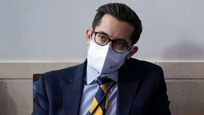 వైట్‌హౌస్‌ డిప్యూటీ సెక్రటరీపై వేటు