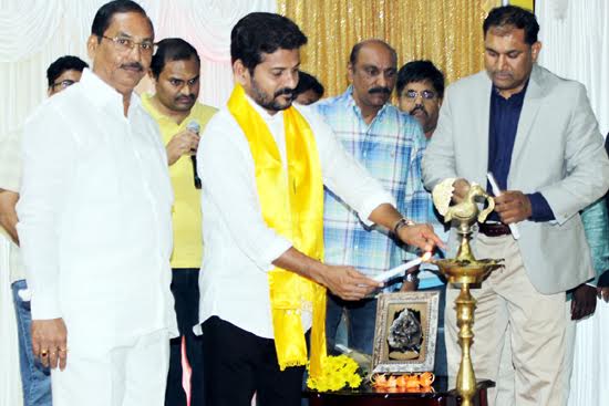 ఎపి ప్రగతిలో మీరు కూడా చేయి కలపాలి