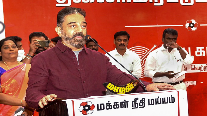 పార్టీలో చేరాలంటే… రూ.25 వేలు చెల్లించాల్సిందే..