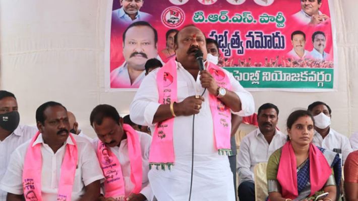 రేపు జగన్ వస్తారు.. ఆ తరువాత చంద్రబాబు వస్తాడు