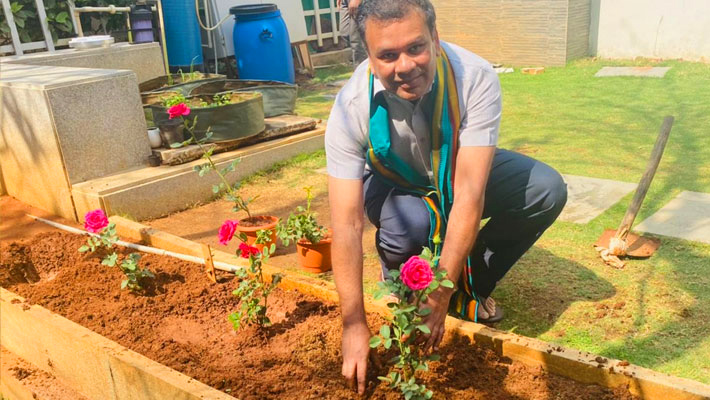 సీఎం కేసీఆర్ ‌కు మహేష్ బిగాల శుభాకాంక్షలు