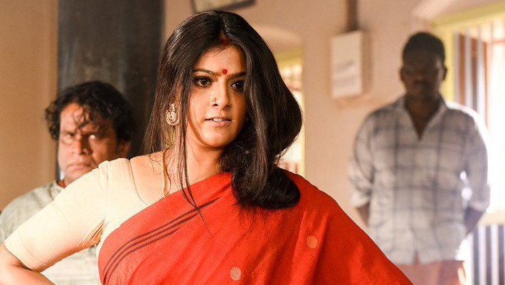 నెగిటివ్ రోల్స్ తో ఇంప్రెస్ చేసి ఆఫర్స్ కొట్టేస్తున్న బ్యూటీ