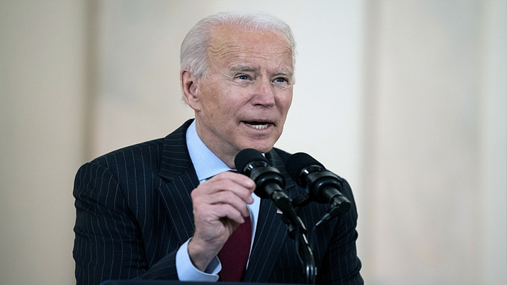 కరోనా విజృంభణపై.. అధ్యక్షుడు కీలక నిర్ణయం