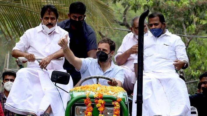 రాహుల్ గాంధీపై నిప్పులు చెరిగిన లెఫ్ట్