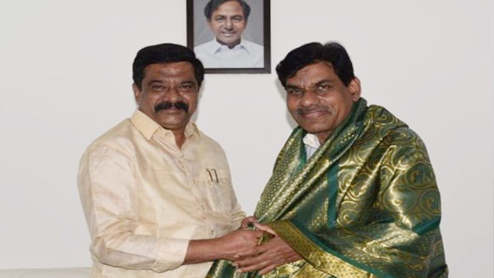 ఎంపీ బీబీ పాటిల్ కు ఉత్తమ పార్లమెంటేరియన్ పురస్కారం