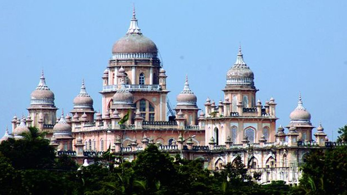 ఉస్మానియాను పునరుద్ధరిస్తారా? లేక కొత్తగా నిర్మిస్తారా?