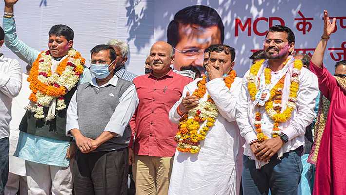 మళ్లీ బీజేపీకి షాకిచ్చిన ఢిల్లీ ప్రజలు