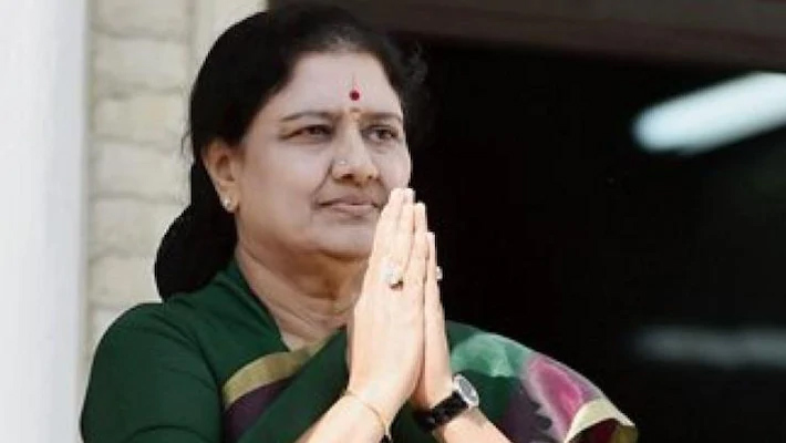 శశికళ సంచలన నిర్ణయం… రాజకీయాలకు గుడ్ బై