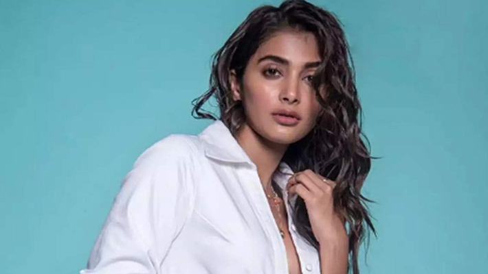 మరో స్పెషల్ సాంగ్ చేయనున్నపూజా ..