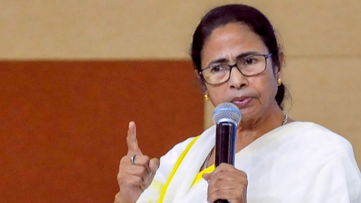 అవుట్ సైడర్స్ ను నందిగ్రామ్ కోరుకోవడం లేదు : మమతకు రివర్స్ కౌంటర్